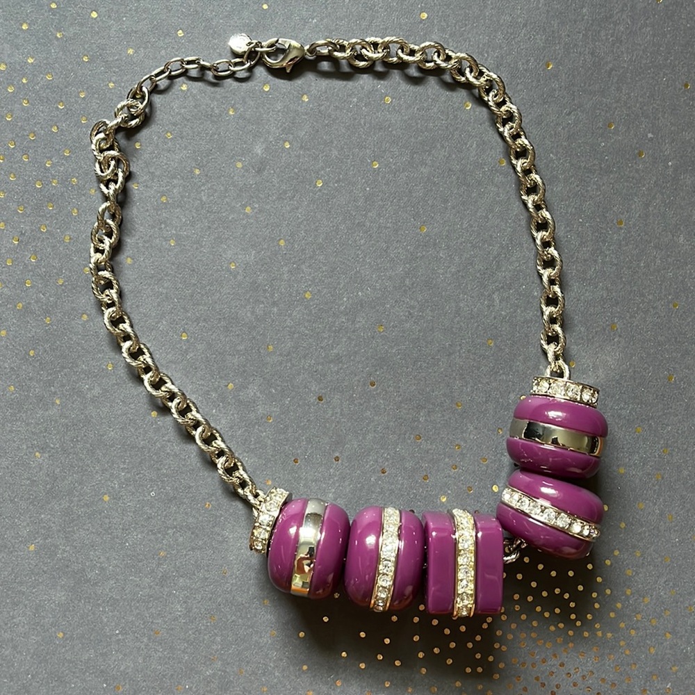 Chunky statement necklace
